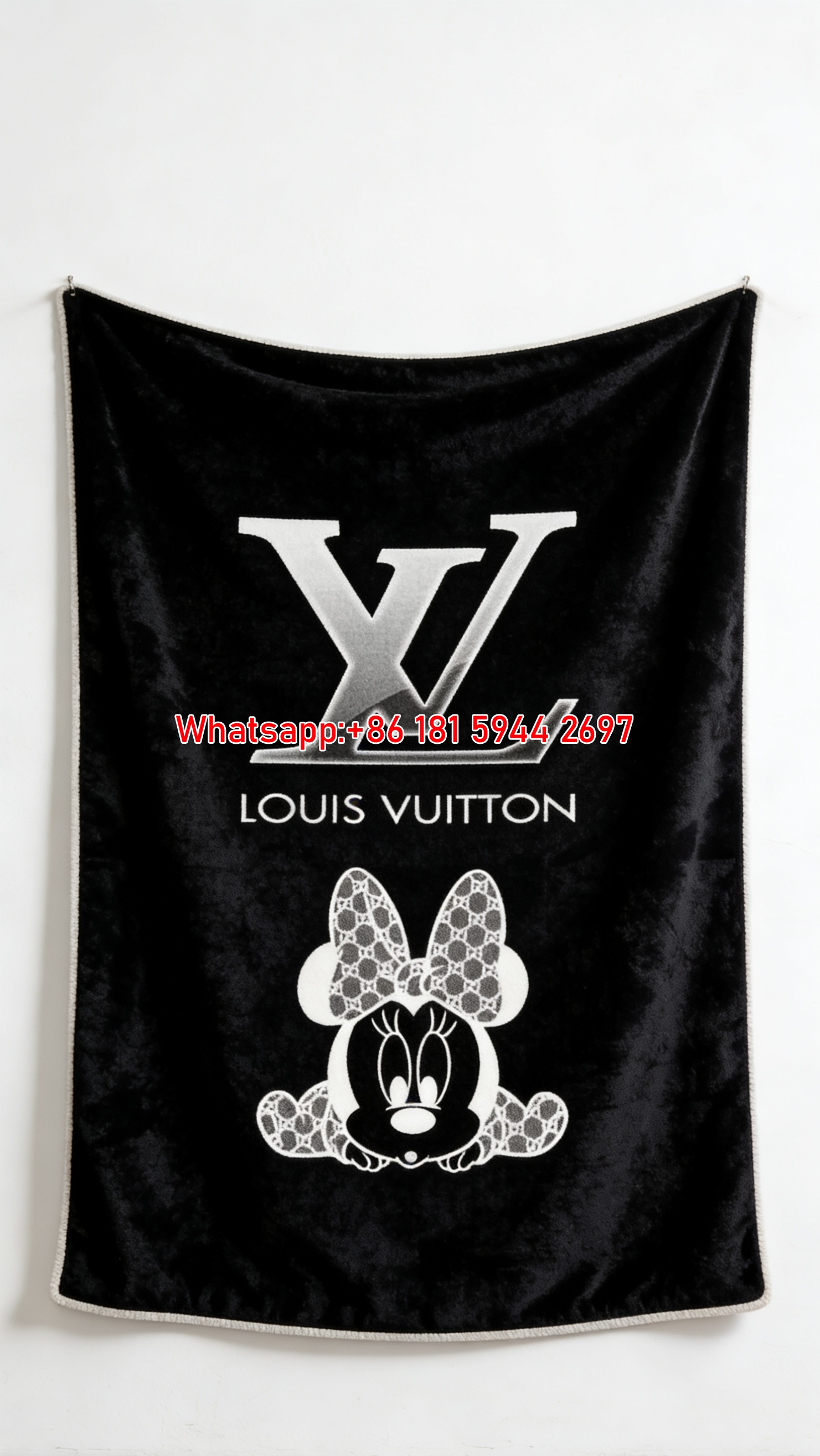 LV x Minnie Flannel Blanket Monogram Minnie Throw 054